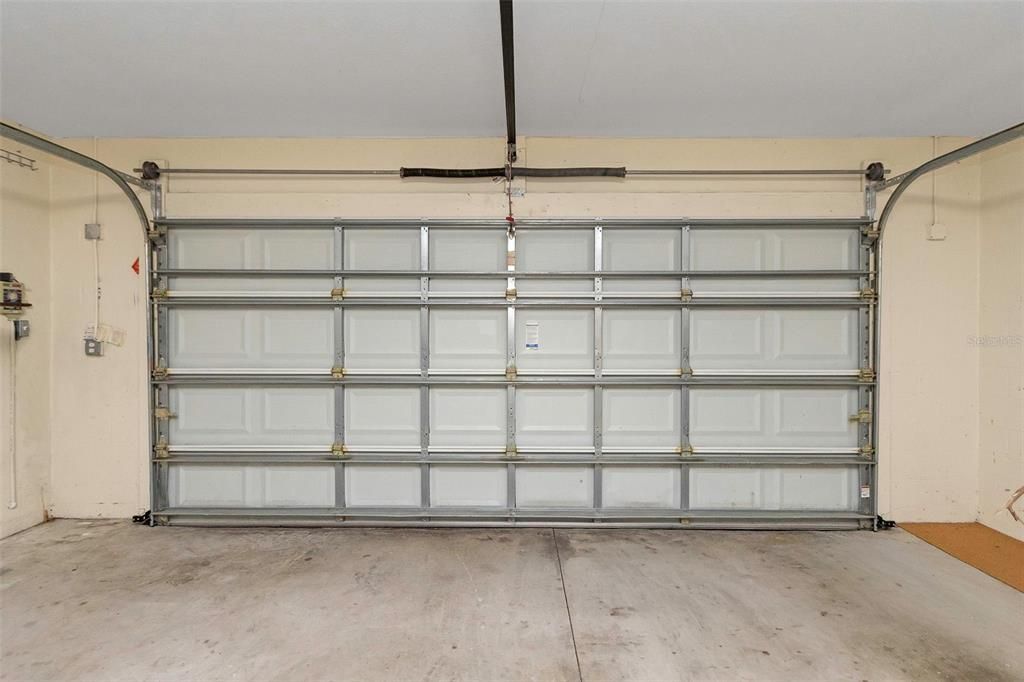 Active With Contract: $518,000 (3 beds, 2 baths, 2254 Square Feet)