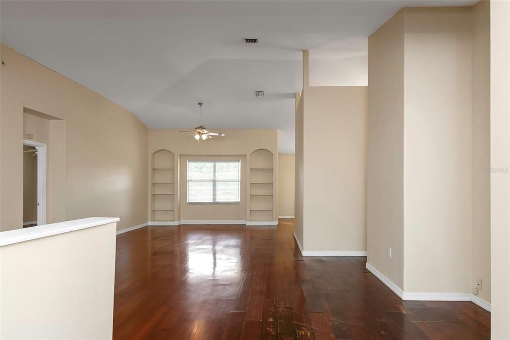 Active With Contract: $518,000 (3 beds, 2 baths, 2254 Square Feet)