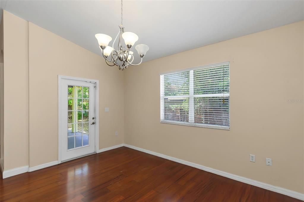 Active With Contract: $518,000 (3 beds, 2 baths, 2254 Square Feet)