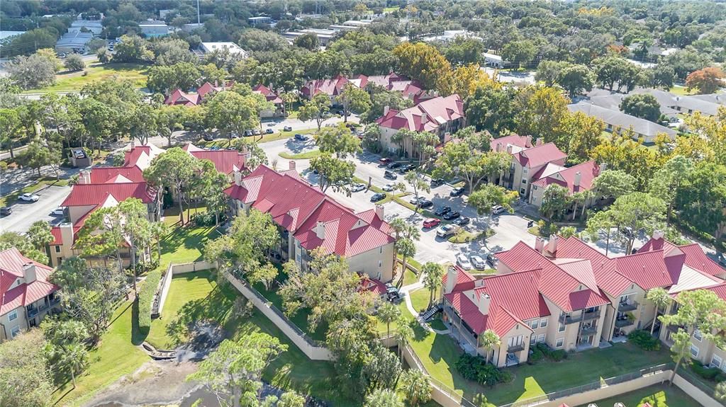 For Sale: $165,000 (2 beds, 2 baths, 1062 Square Feet)