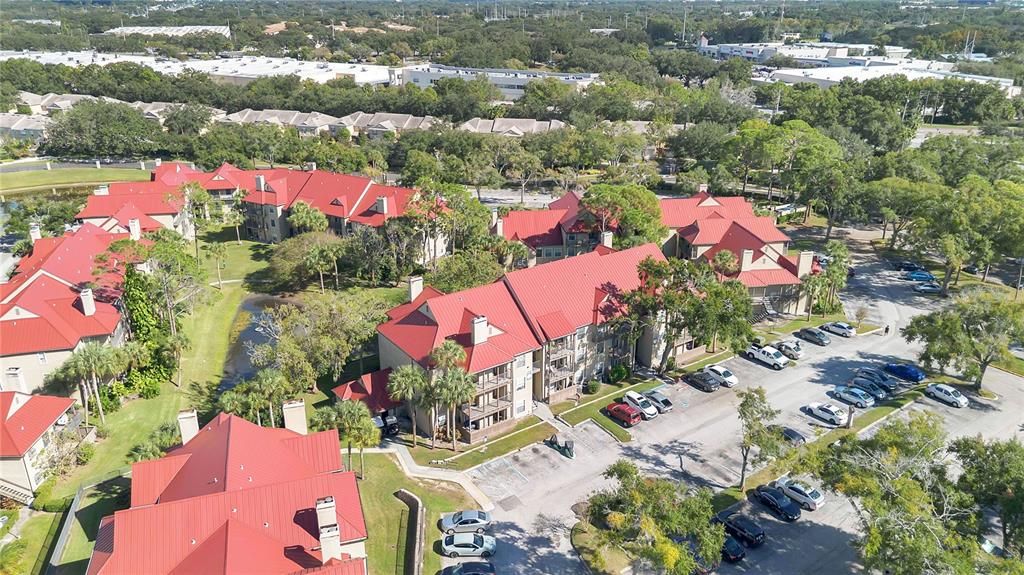 For Sale: $165,000 (2 beds, 2 baths, 1062 Square Feet)