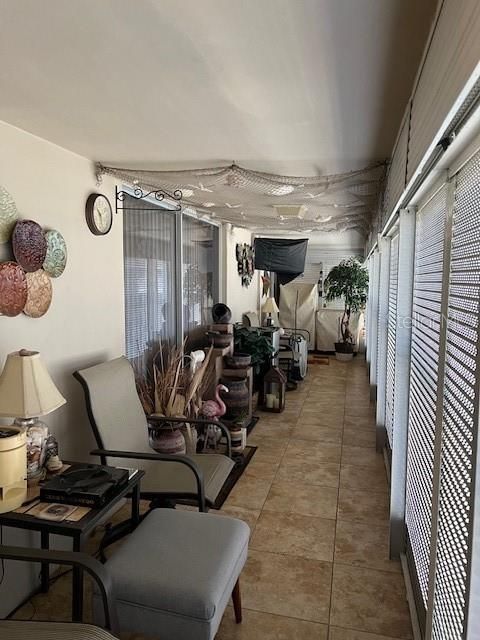 待售: $144,900 (2 贝兹, 2 浴室, 964 平方英尺)