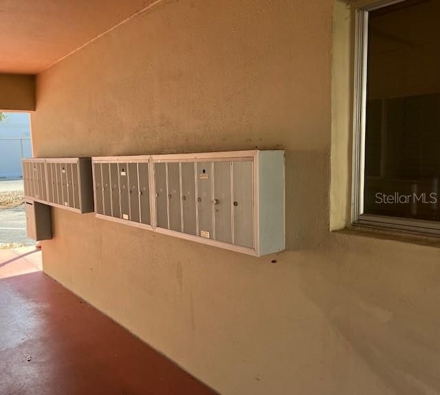 待售: $144,900 (2 贝兹, 2 浴室, 964 平方英尺)