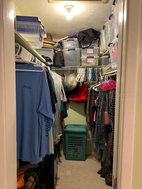 待售: $144,900 (2 贝兹, 2 浴室, 964 平方英尺)