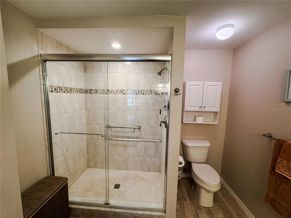 For Sale: $190,000 (2 beds, 2 baths, 1512 Square Feet)