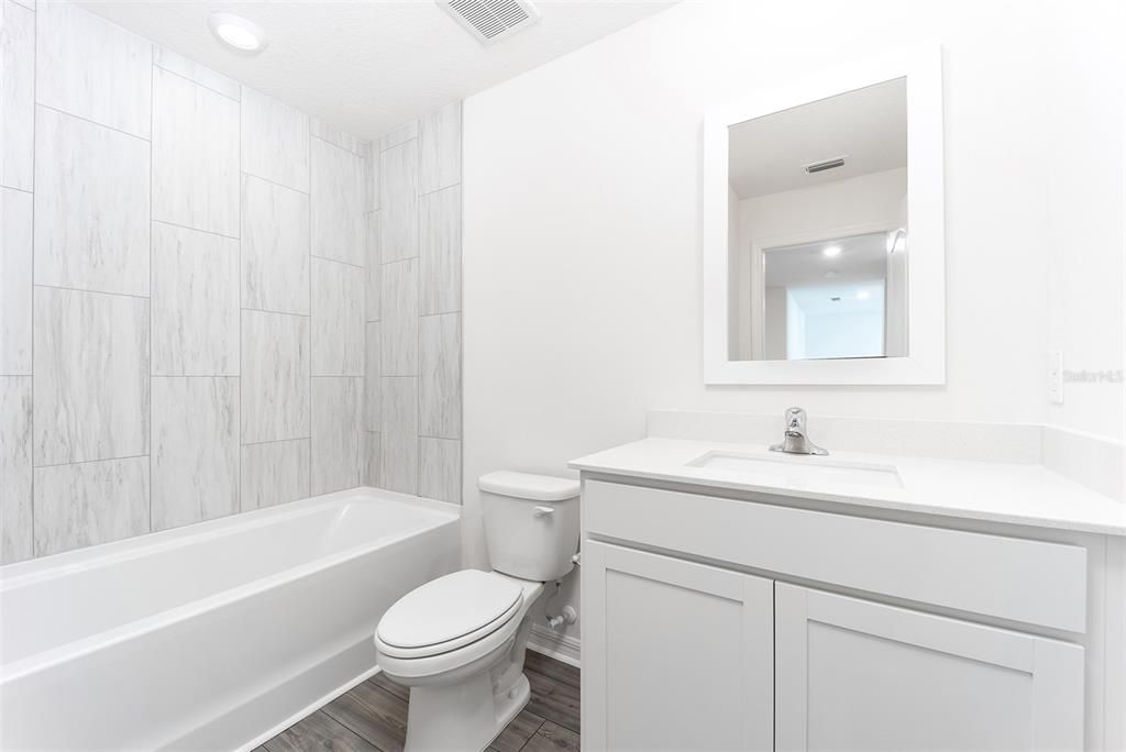 For Sale: $442,900 (4 beds, 2 baths, 2278 Square Feet)