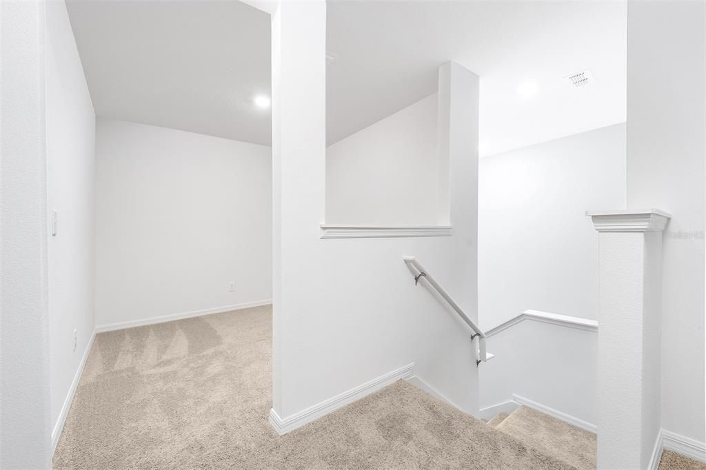 For Sale: $442,900 (4 beds, 2 baths, 2278 Square Feet)