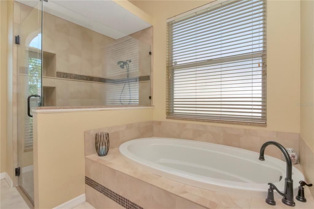 For Sale: $725,000 (4 beds, 3 baths, 3240 Square Feet)