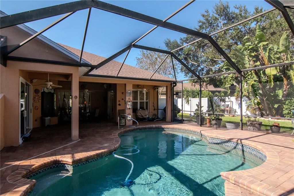 For Sale: $725,000 (4 beds, 3 baths, 3240 Square Feet)