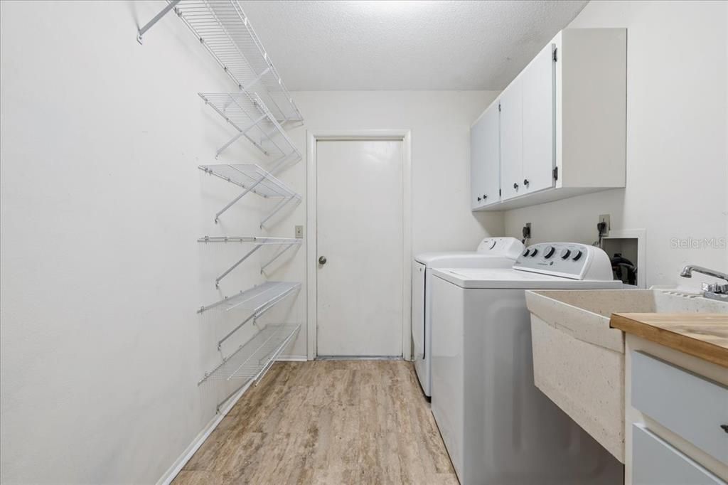 Active With Contract: $449,900 (4 beds, 2 baths, 1998 Square Feet)