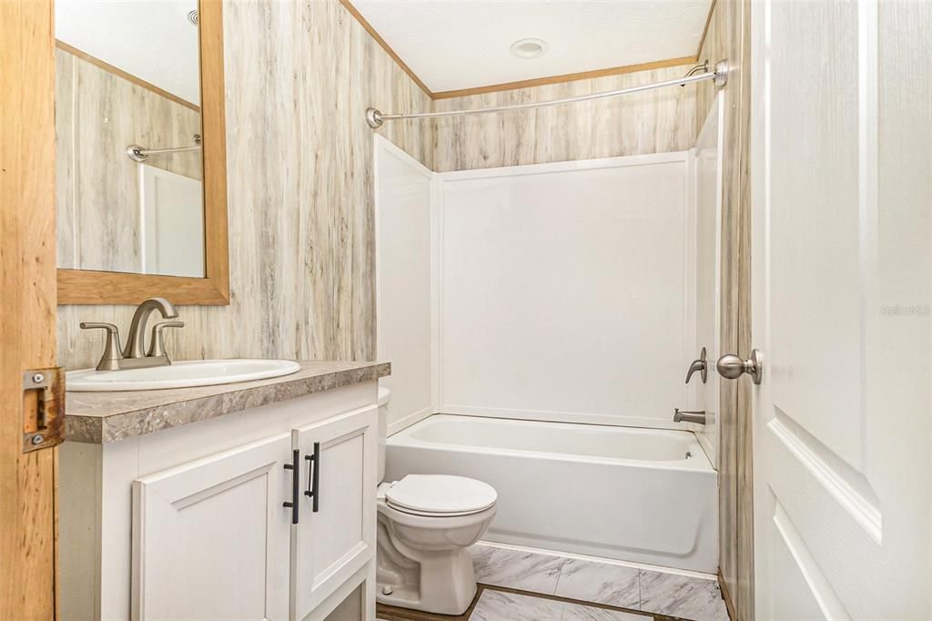 For Sale: $234,950 (4 beds, 2 baths, 1812 Square Feet)