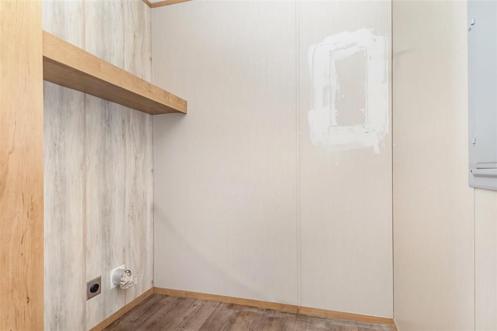 For Sale: $234,950 (4 beds, 2 baths, 1812 Square Feet)