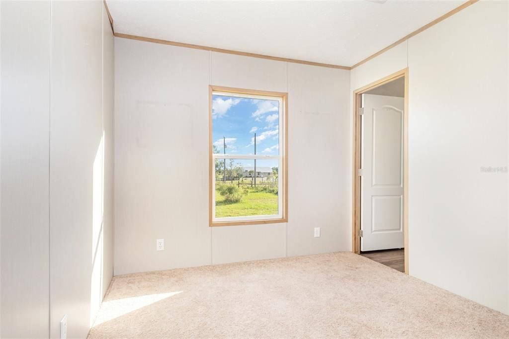 For Sale: $234,950 (4 beds, 2 baths, 1812 Square Feet)