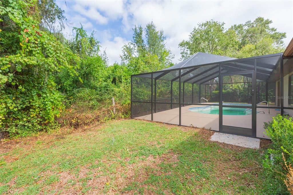 For Sale: $359,900 (2 beds, 2 baths, 1334 Square Feet)