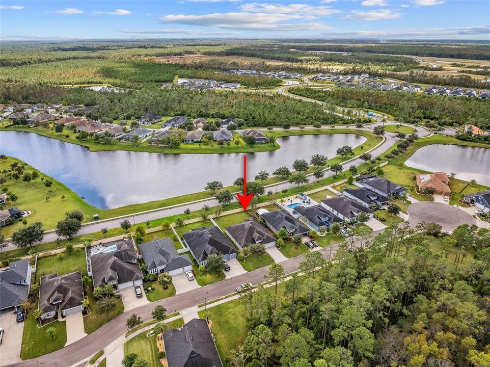 Activo con contrato: $400,000 (5 camas, 3 baños, 2329 Pies cuadrados)