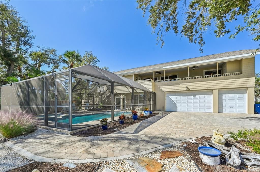 待售: $1,950,000 (3 贝兹, 2 浴室, 2062 平方英尺)