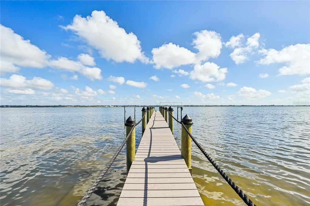 待售: $1,950,000 (3 贝兹, 2 浴室, 2062 平方英尺)