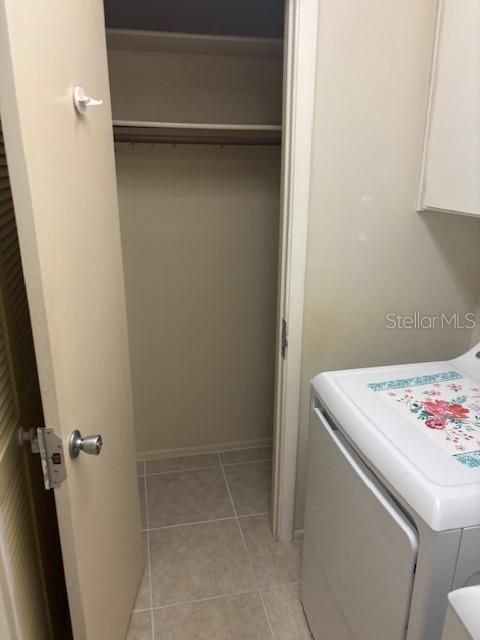 В аренду: $1,900 (2 спален, 1 ванн, 1053 Квадратных фут)