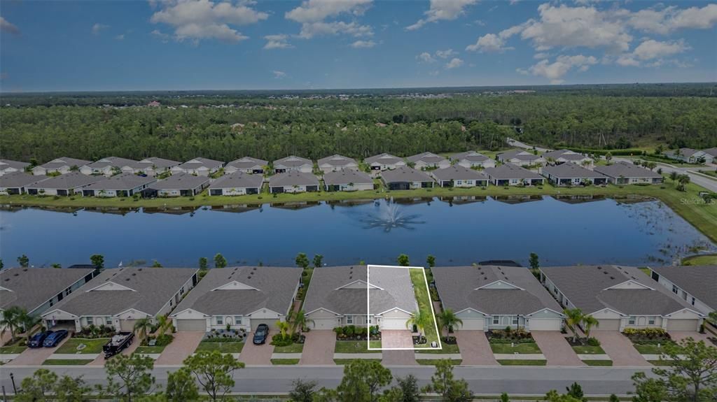 Activo con contrato: $284,250 (2 camas, 2 baños, 1497 Pies cuadrados)