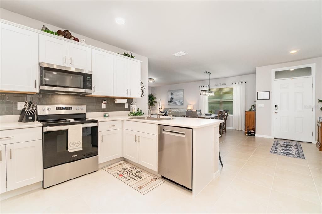 Activo con contrato: $284,250 (2 camas, 2 baños, 1497 Pies cuadrados)