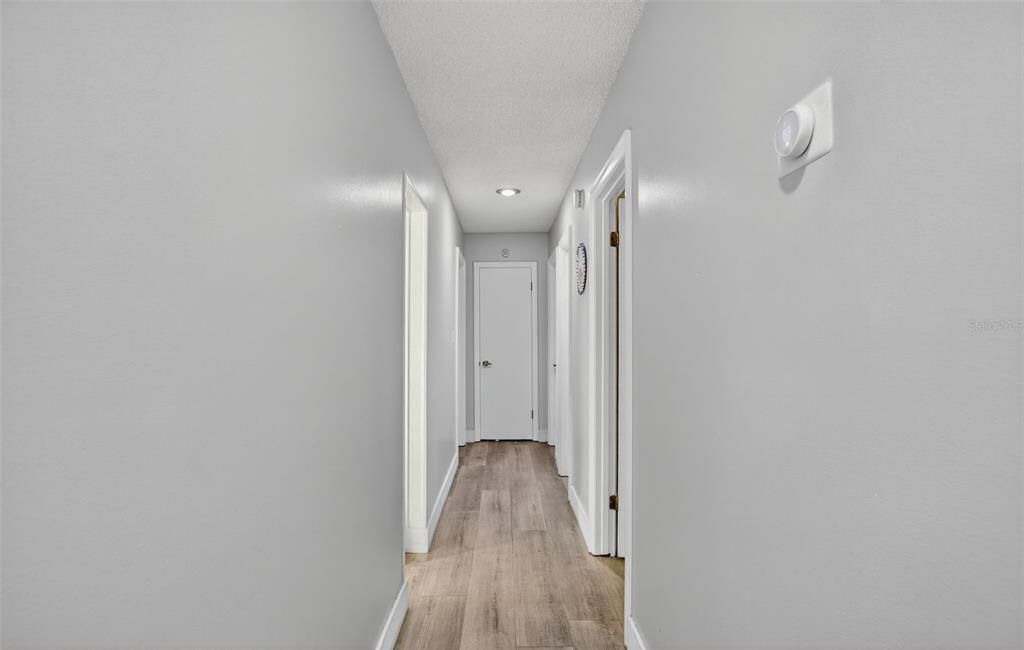 Activo con contrato: $325,000 (3 camas, 2 baños, 1518 Pies cuadrados)