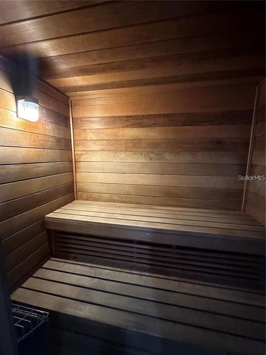 En Venta: $240,000 (3 camas, 2 baños, 1269 Pies cuadrados)