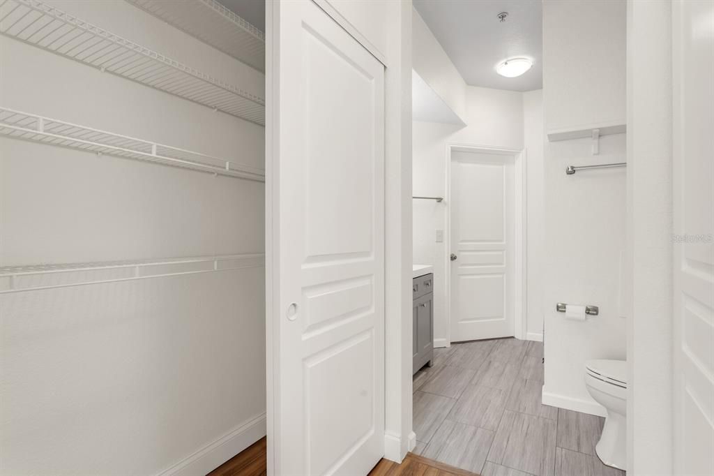 En Venta: $240,000 (3 camas, 2 baños, 1269 Pies cuadrados)