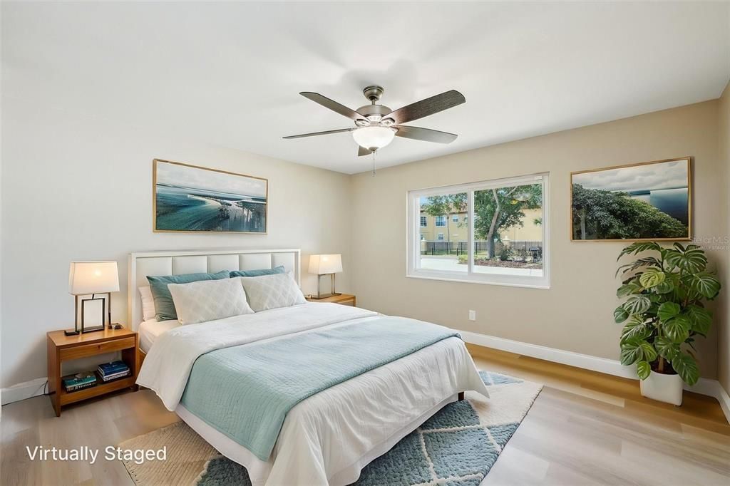 合同活跃: $400,000 (3 贝兹, 2 浴室, 1620 平方英尺)