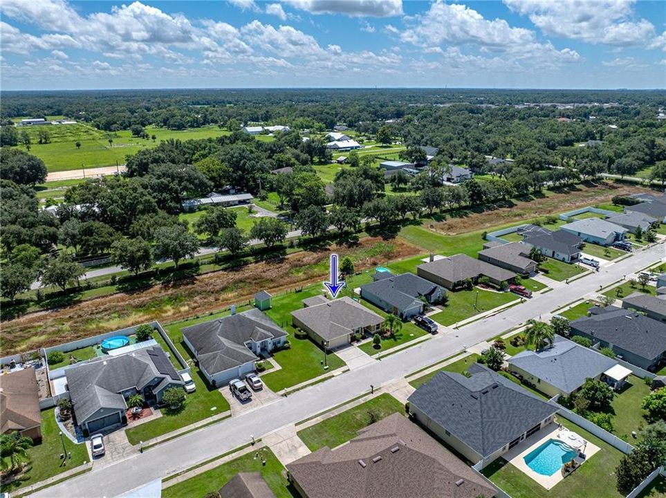 出租: $2,200 (4 贝兹, 2 浴室, 1930 平方英尺)