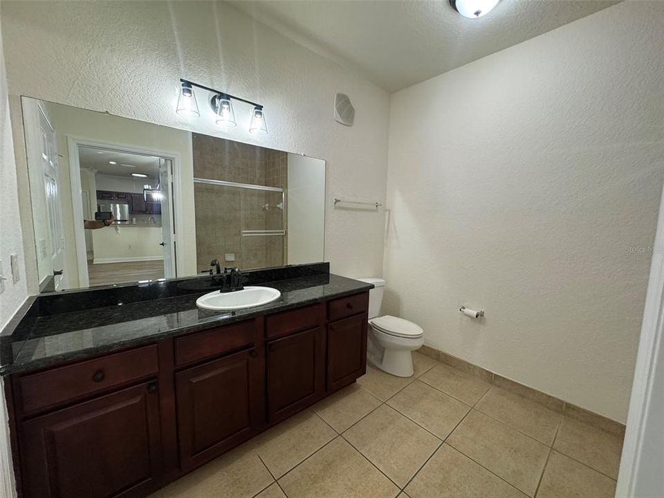 出租: $1,600 (2 贝兹, 2 浴室, 1134 平方英尺)