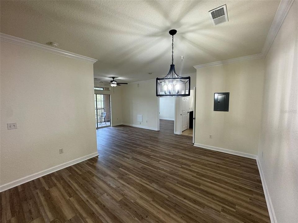 出租: $1,600 (2 贝兹, 2 浴室, 1134 平方英尺)