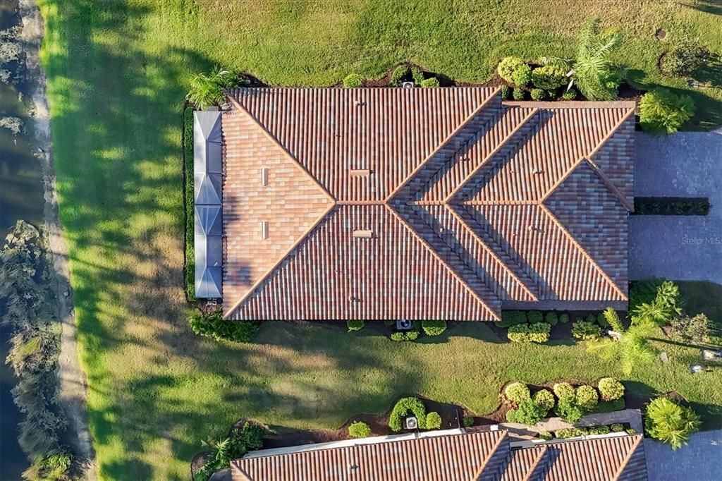 Active With Contract: $394,500 (2 beds, 2 baths, 1545 Square Feet)