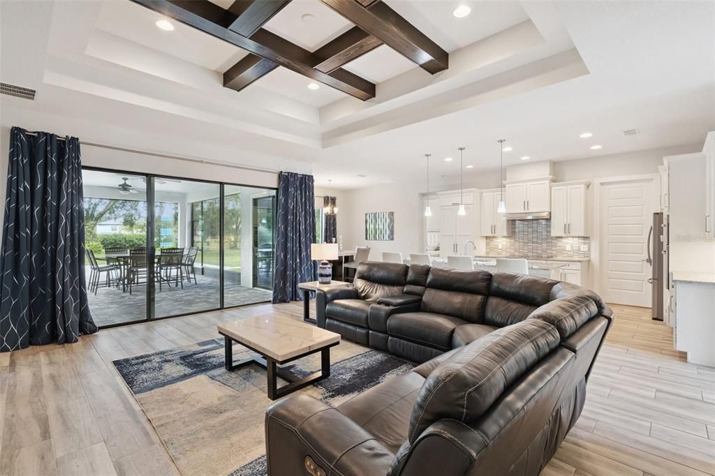 For Sale: $740,000 (3 beds, 2 baths, 2520 Square Feet)