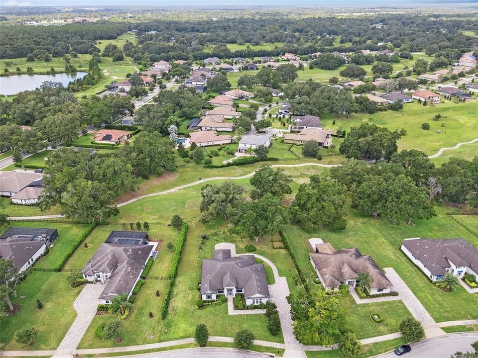 For Sale: $740,000 (3 beds, 2 baths, 2520 Square Feet)