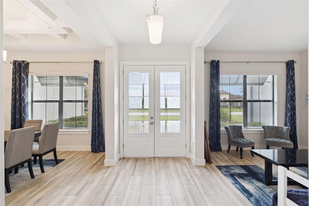 For Sale: $740,000 (3 beds, 2 baths, 2520 Square Feet)