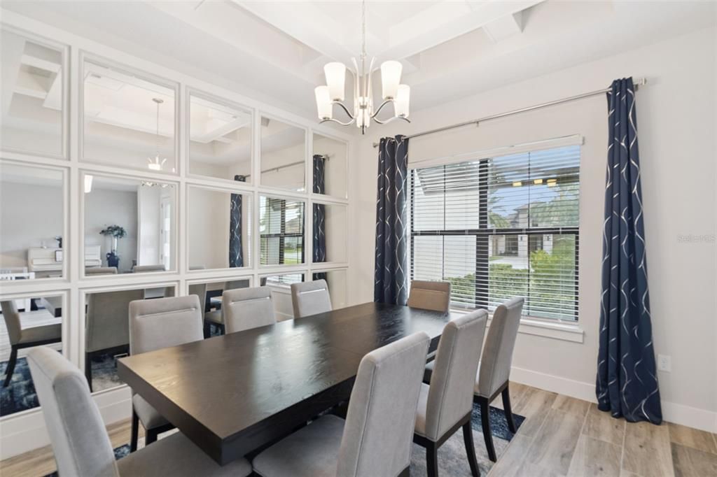 For Sale: $740,000 (3 beds, 2 baths, 2520 Square Feet)