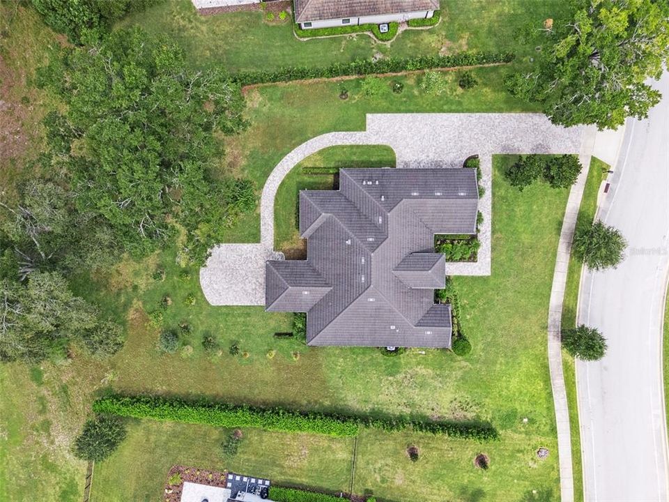 For Sale: $740,000 (3 beds, 2 baths, 2520 Square Feet)