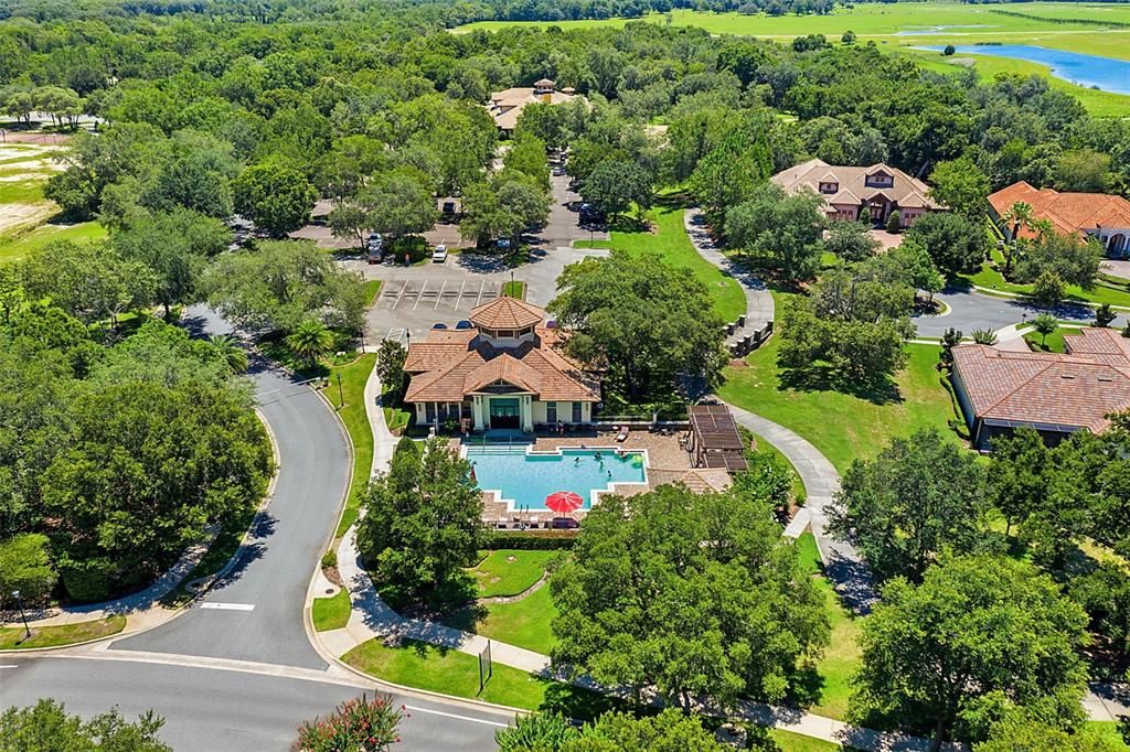 For Sale: $740,000 (3 beds, 2 baths, 2520 Square Feet)