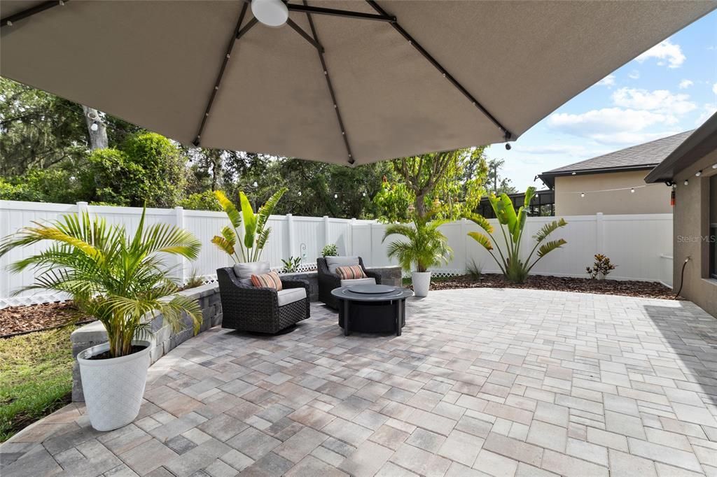 En Venta: $410,000 (4 camas, 2 baños, 2073 Pies cuadrados)