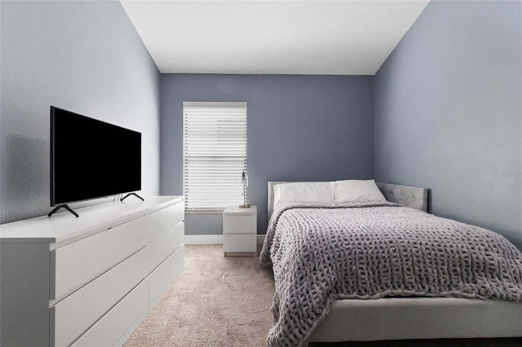 En Venta: $410,000 (4 camas, 2 baños, 2073 Pies cuadrados)