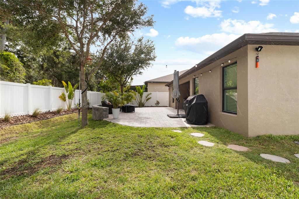 En Venta: $410,000 (4 camas, 2 baños, 2073 Pies cuadrados)