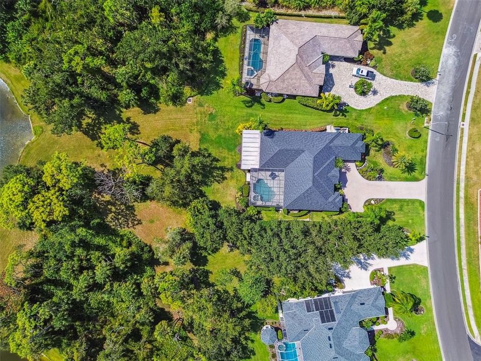 For Sale: $925,000 (4 beds, 3 baths, 3035 Square Feet)