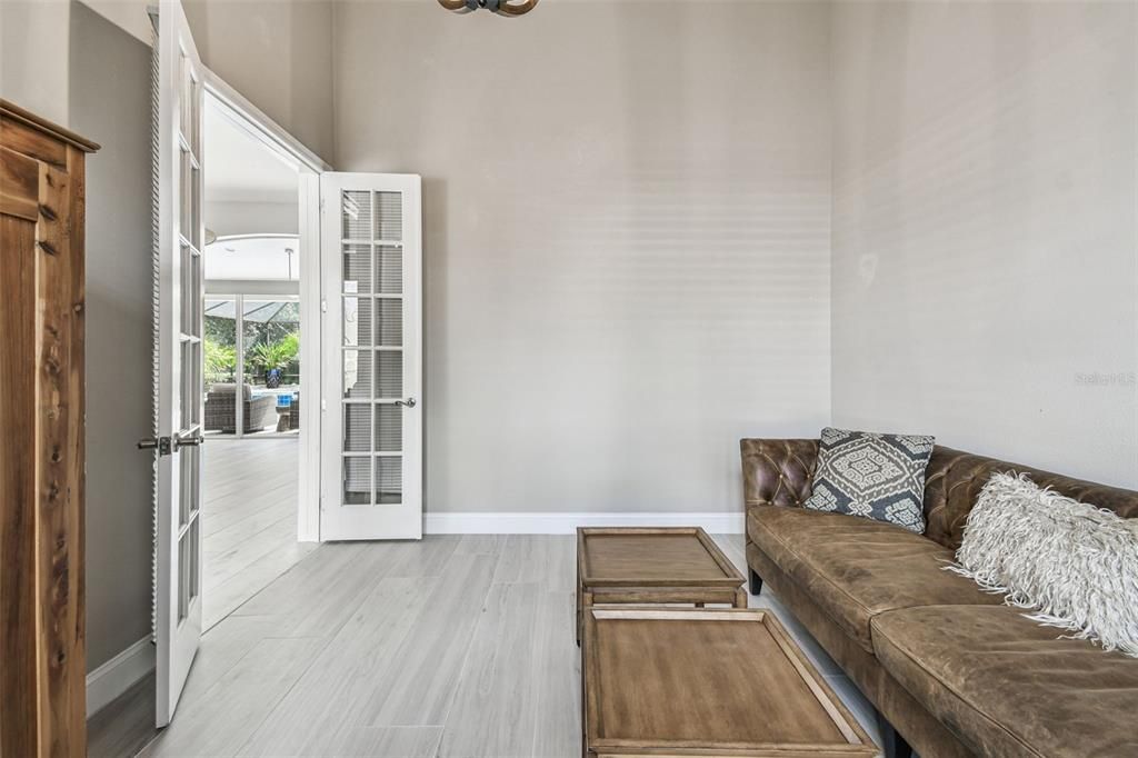 For Sale: $925,000 (4 beds, 3 baths, 3035 Square Feet)