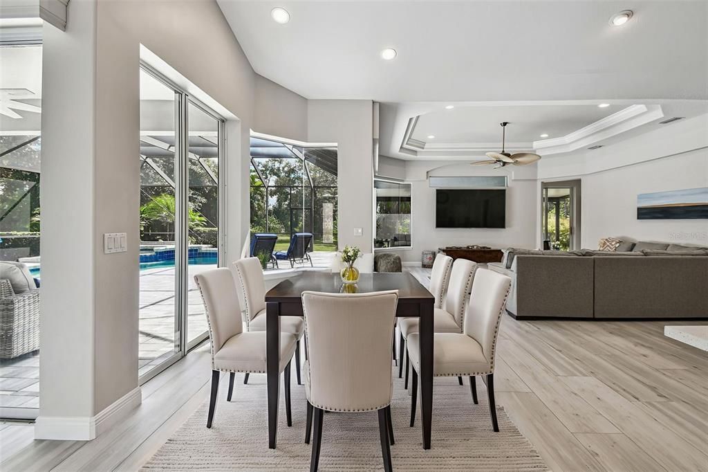 For Sale: $925,000 (4 beds, 3 baths, 3035 Square Feet)