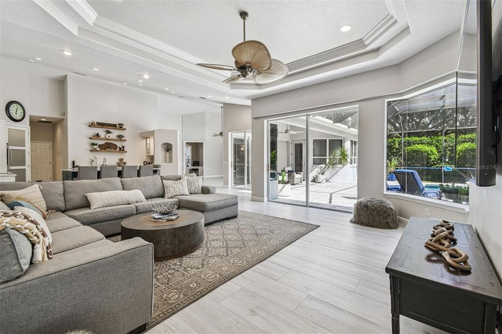 For Sale: $925,000 (4 beds, 3 baths, 3035 Square Feet)