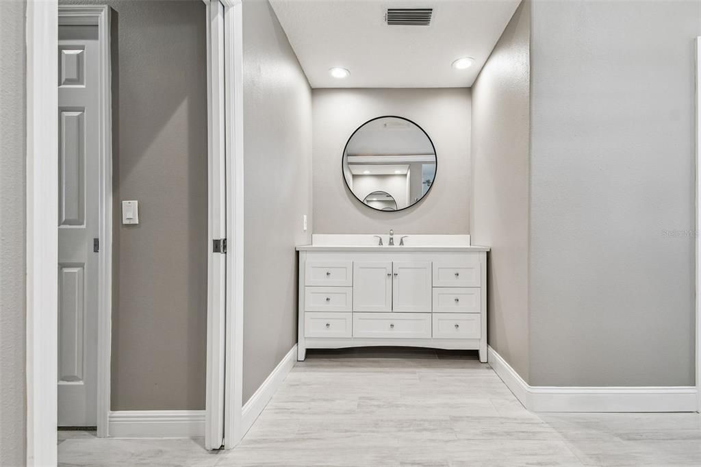 For Sale: $925,000 (4 beds, 3 baths, 3035 Square Feet)