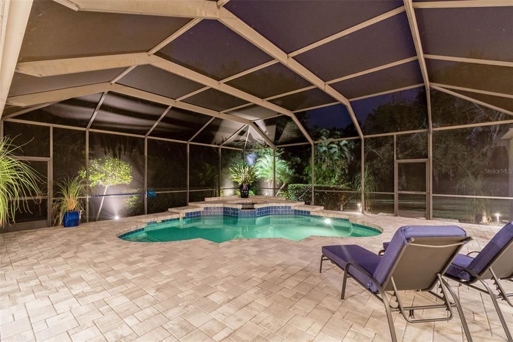 For Sale: $925,000 (4 beds, 3 baths, 3035 Square Feet)