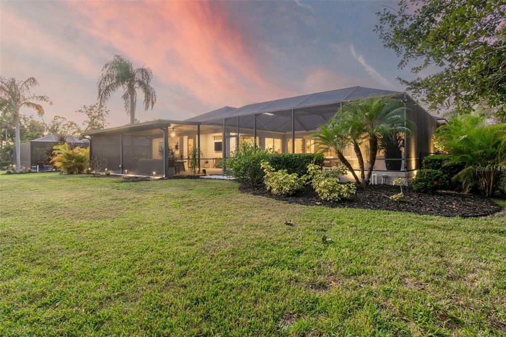 For Sale: $925,000 (4 beds, 3 baths, 3035 Square Feet)