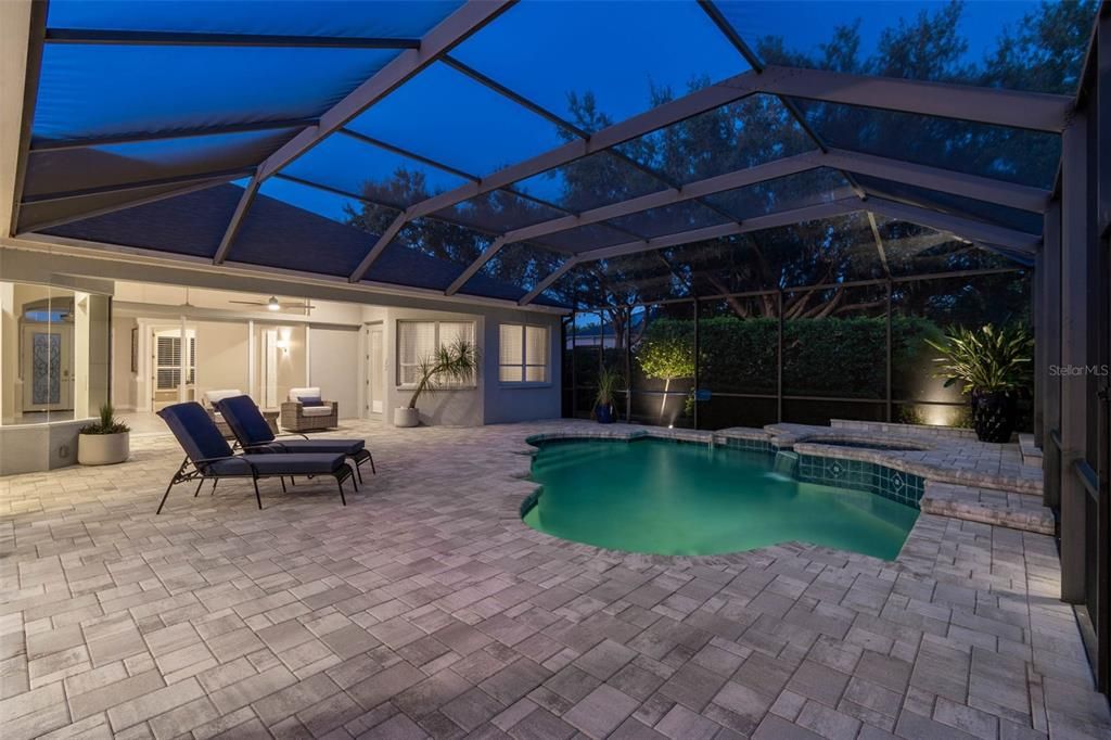 For Sale: $925,000 (4 beds, 3 baths, 3035 Square Feet)