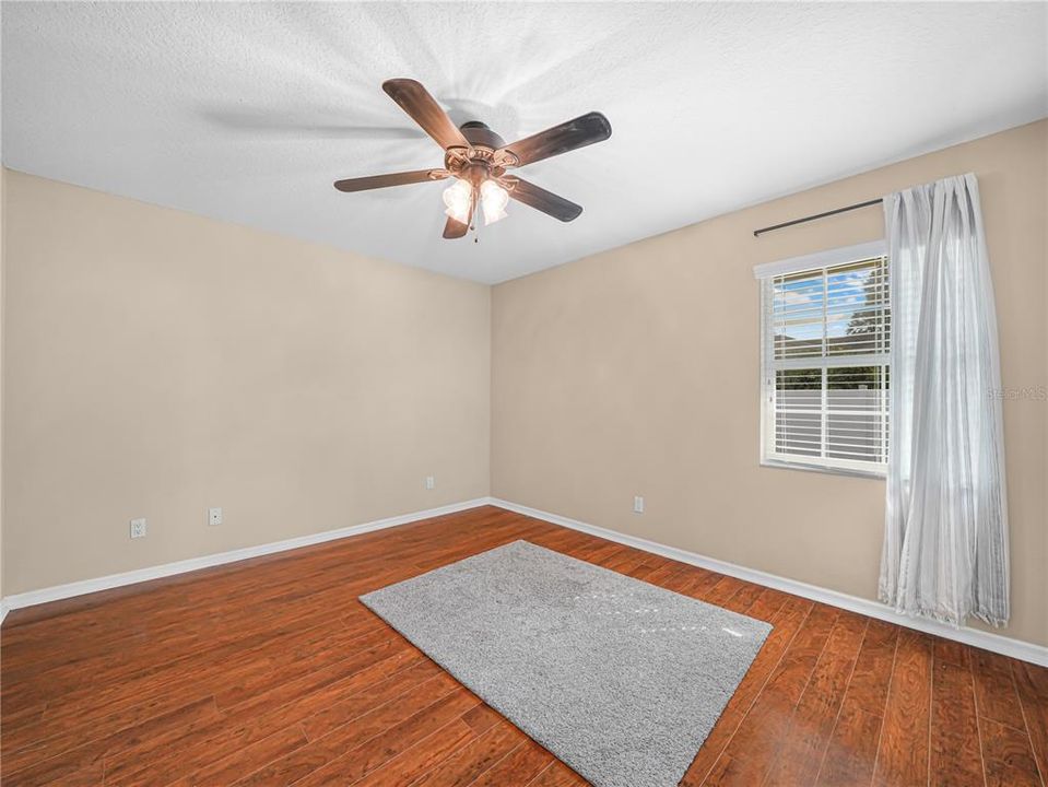 待售: $399,000 (3 贝兹, 2 浴室, 2318 平方英尺)